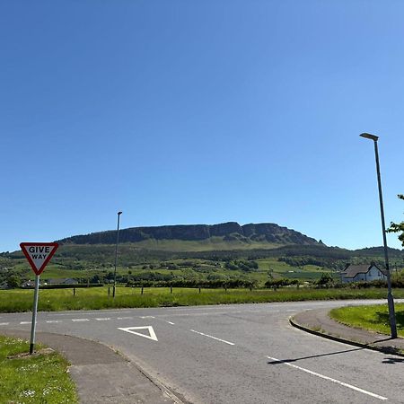 לימוואדי Binevenagh View, Magilligan Holiday Let מראה חיצוני תמונה